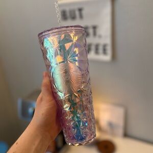 Starbucks Iridescent Winter White Holiday 2023 Cold Tumbler Cup 24oz